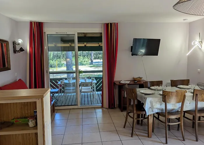 For 6 - Pierre & Moliets-et-Maa